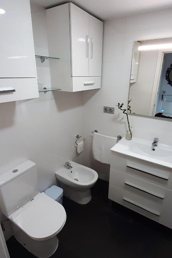 Ferienwohnung Fantastico Apartamento En La Carihuela Torremolinos Exterior foto