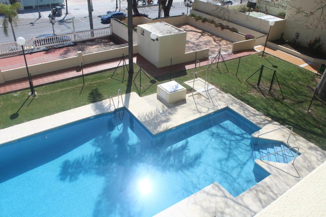 Ferienwohnung Fantastico Apartamento En La Carihuela Torremolinos Exterior foto